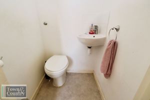 RED BARN ROAD- click for photo gallery